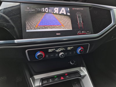 Audi Q3 45 TFSI e S tronic Business (4)
