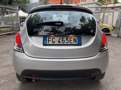 Lancia Ypsilon 1.3 MJT 16V 80 CV 5 porte S&S Platinum (6)