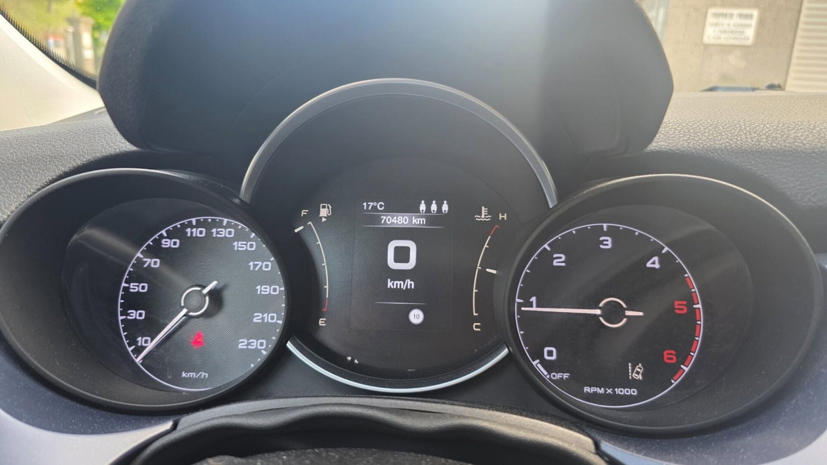 Fiat 500X 1.3 MultiJet 95 CV Club (14)