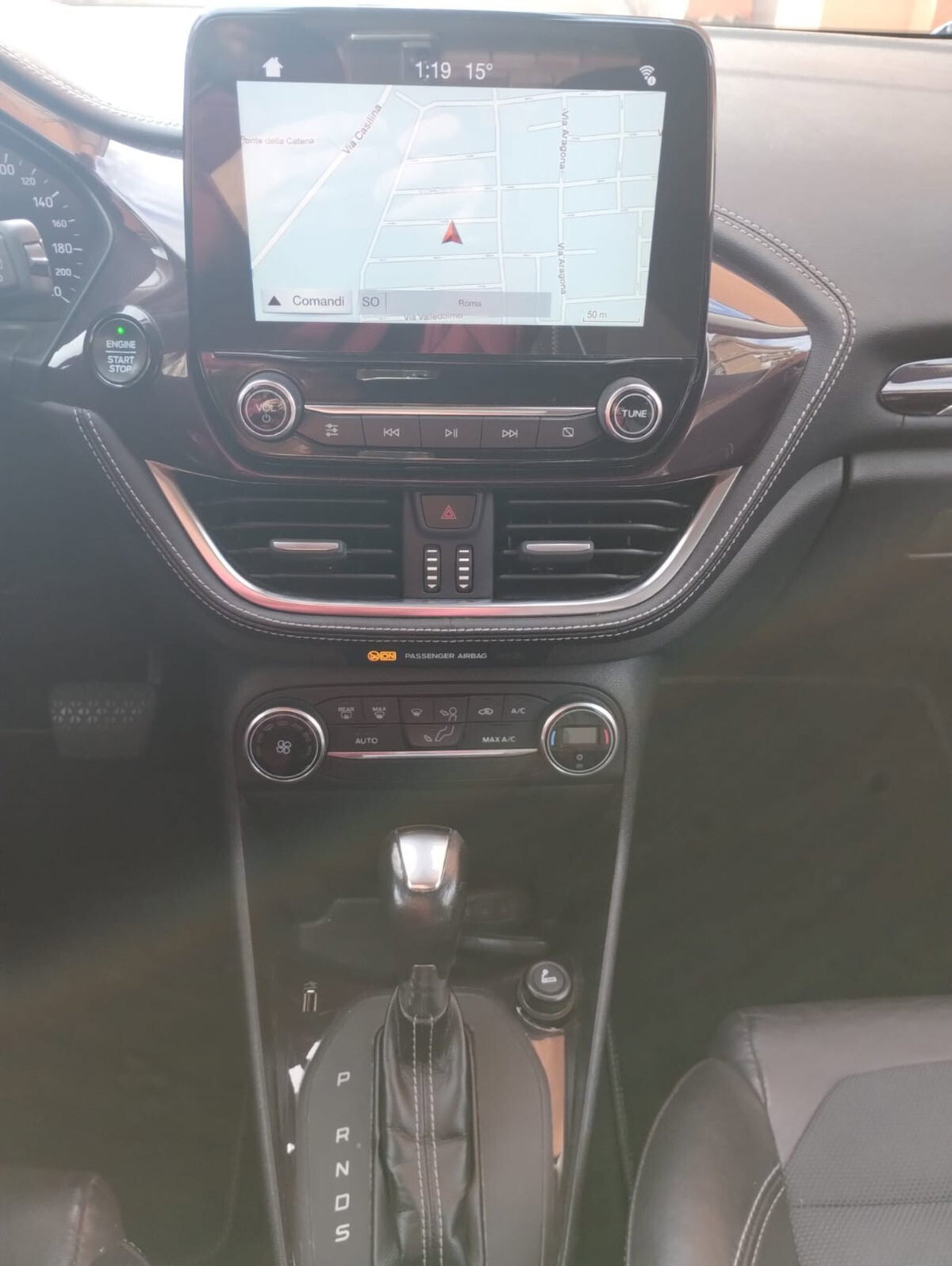 Ford Fiesta 1.0 Ecoboost 100 CV aut. 5 porte Vignale (11)