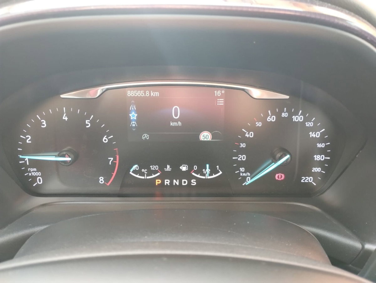 Ford Fiesta 1.0 Ecoboost 100 CV aut. 5 porte Vignale (9)