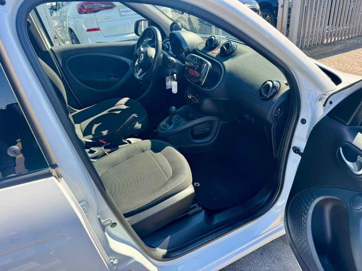 smart forfour forfour 70 1.0 Passion (16)