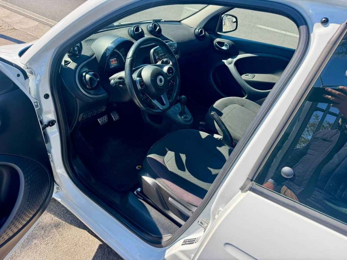 smart forfour forfour 70 1.0 Passion (18)