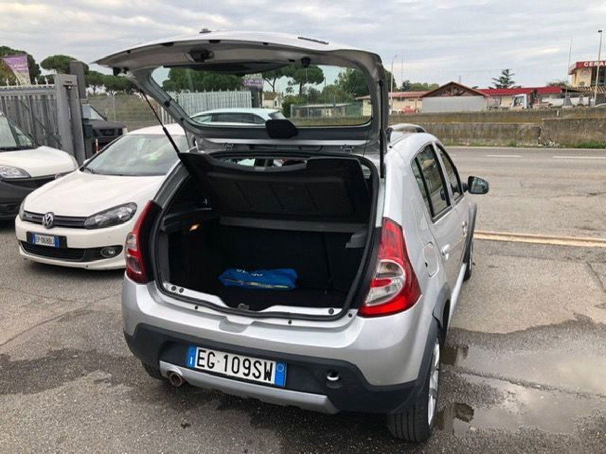 Dacia Sandero Stepway 1.5 dCi 90CV (11)