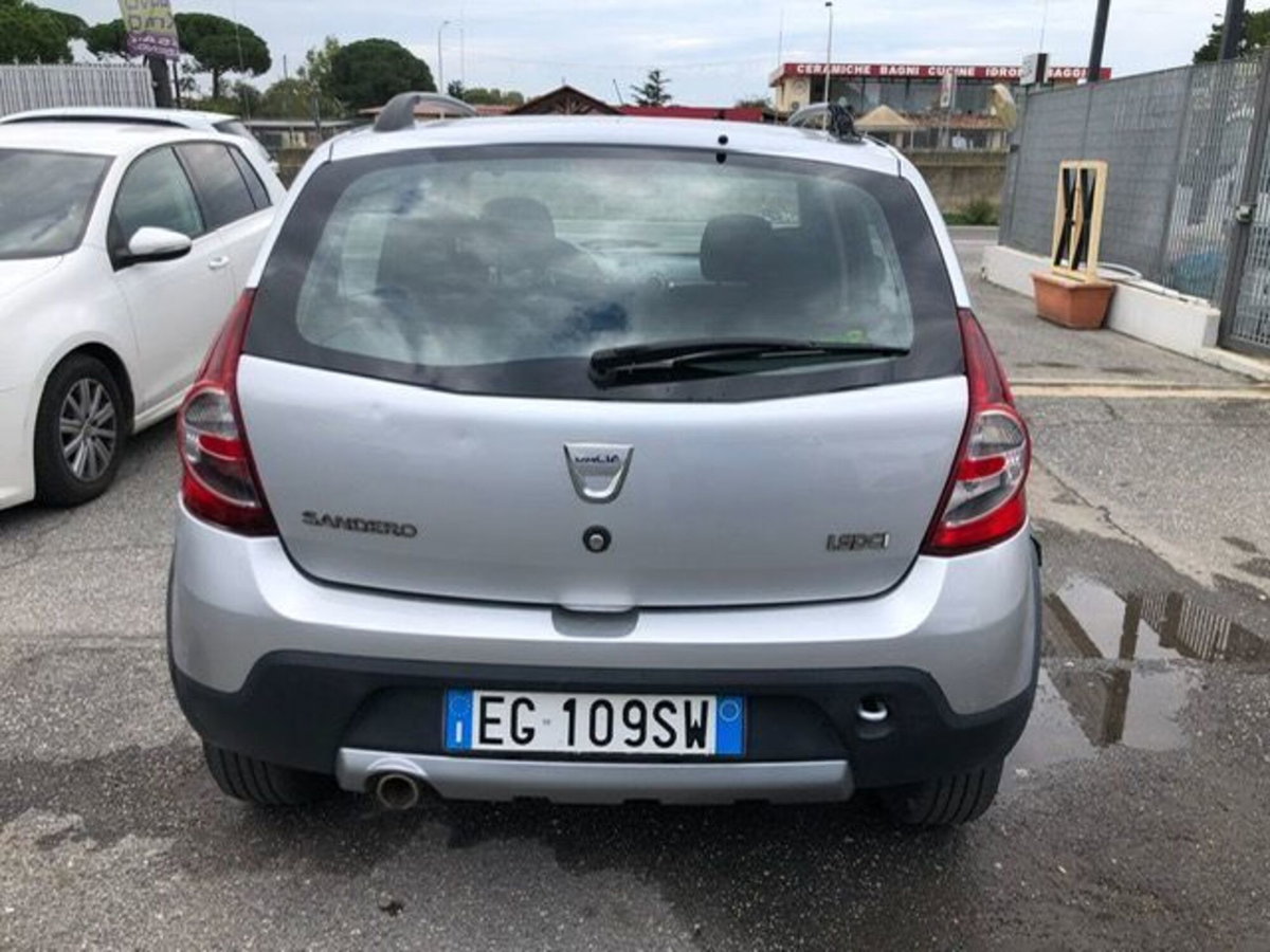 Dacia Sandero Stepway 1.5 dCi 90CV (5)