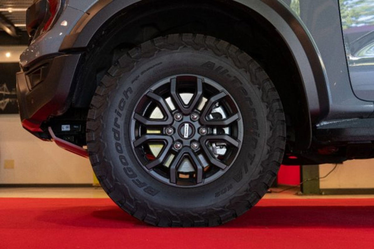 Ford Ranger Pick-up Raptor 3.0 ecoboost V6 292cv auto (10)