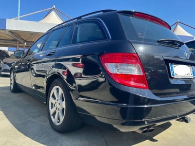 Mercedes-Benz Classe C 200 CDI BlueEFFICIENCY Elegance (3)