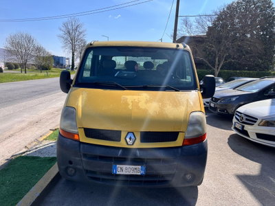 Renault Master Furgone T35/120 2.5 dCi PC-TN Furgone Confort (2)