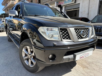 Nissan Navara 2.5 dCi 4 porte Double Cab LE usato