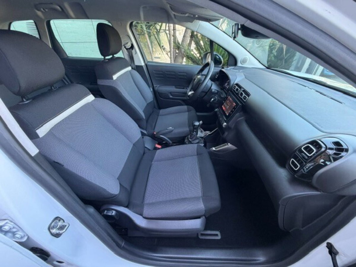 Citroen C3 Aircross BlueHDi 110 S&S Shine Pack (15)