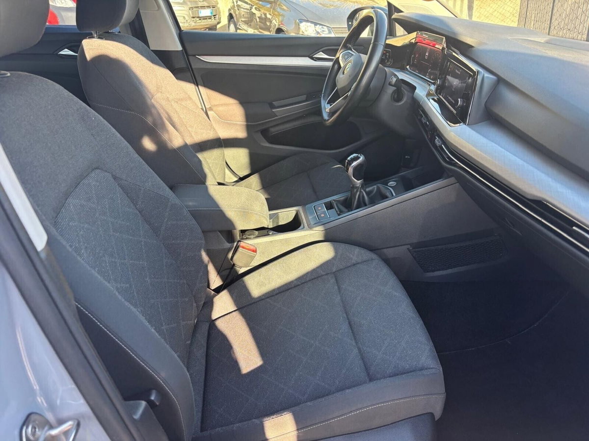 Volkswagen Golf 2.0 TDI SCR Style (17)