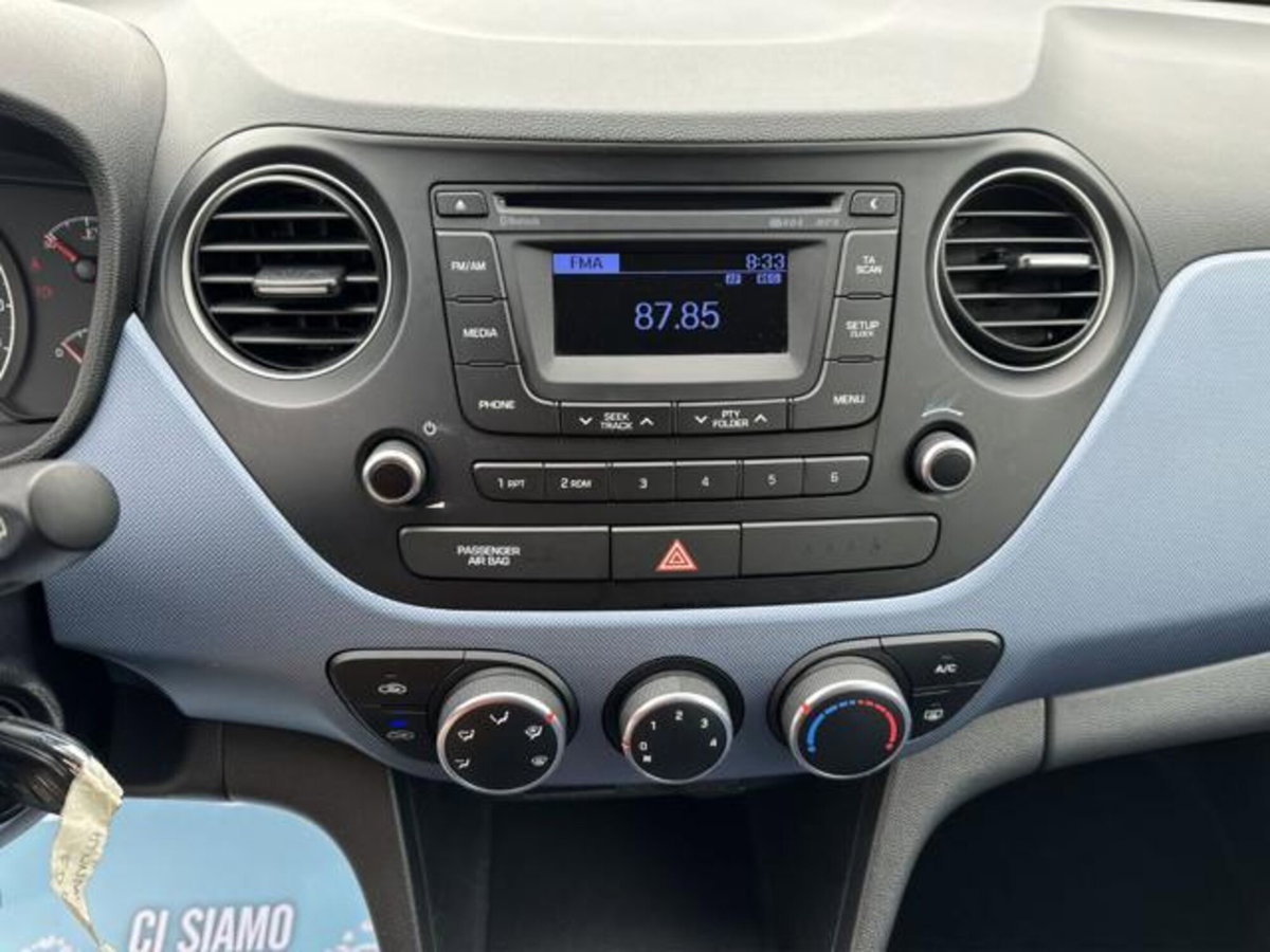 Hyundai i10 1.0 MPI Advanced (10)