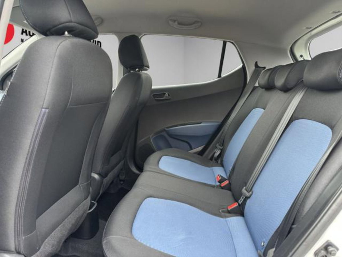 Hyundai i10 1.0 MPI Advanced (12)
