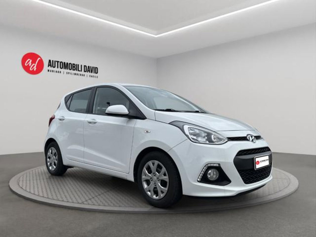 Hyundai i10 1.0 MPI Advanced (2)