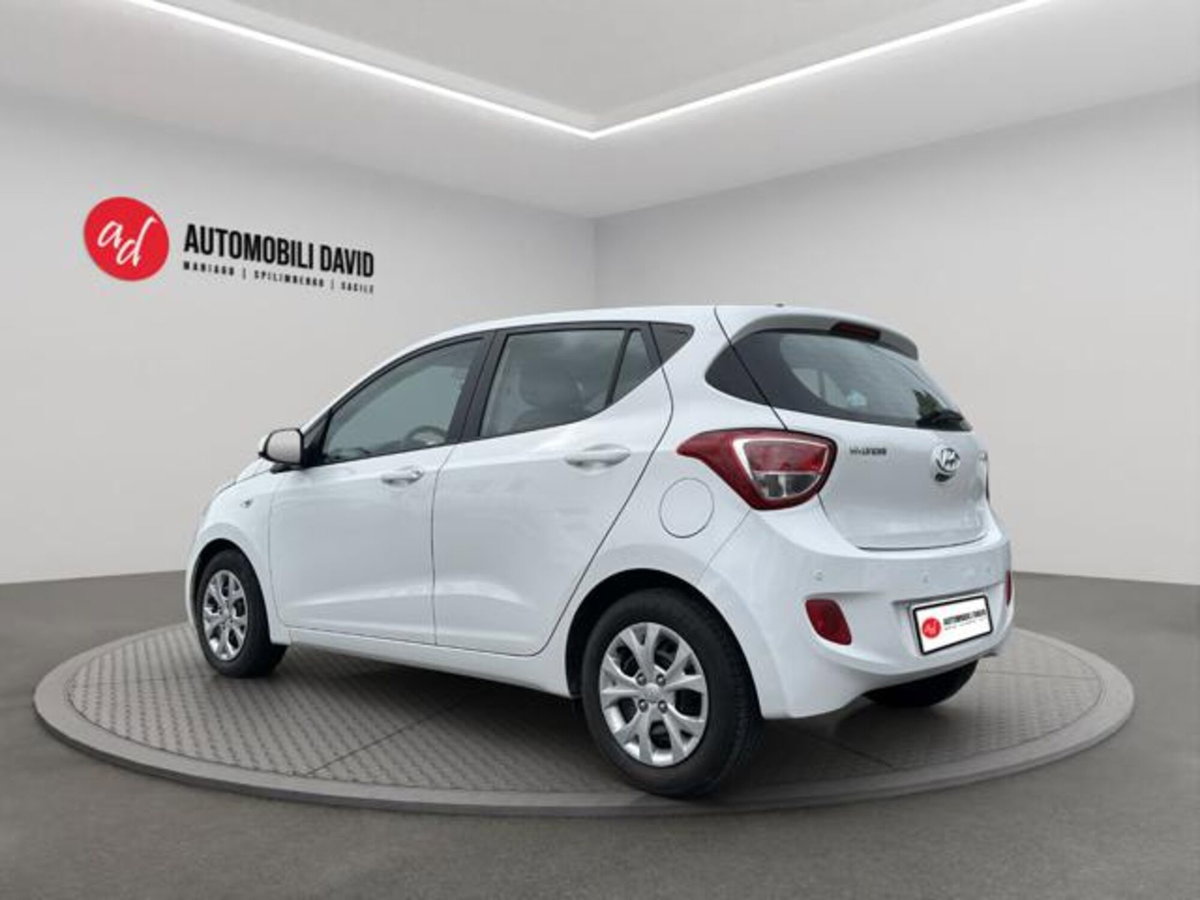 Hyundai i10 1.0 MPI Advanced (3)