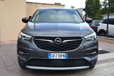 Opel Grandland 1.5 diesel Ecotec aut. Business Elegance (14)