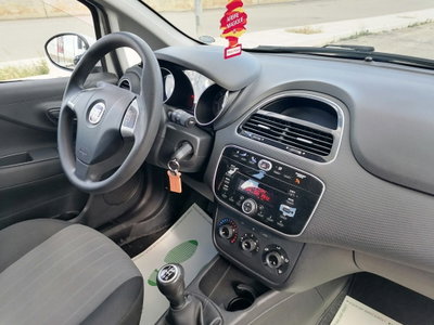 Fiat Punto 1.3 MJT II S&S 95 CV 5 porte Street (15)