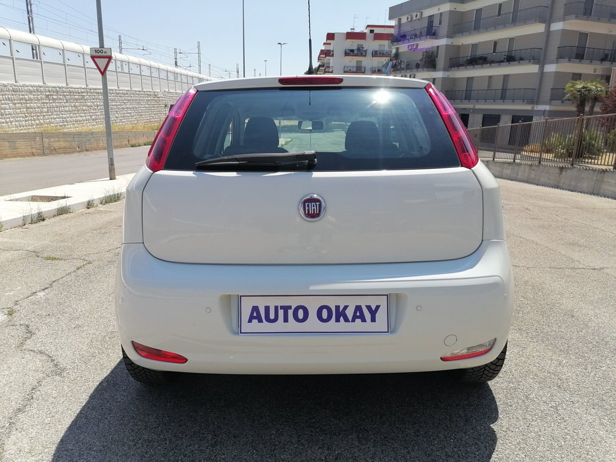 Fiat Punto 1.3 MJT II S&S 95 CV 5 porte Street (6)
