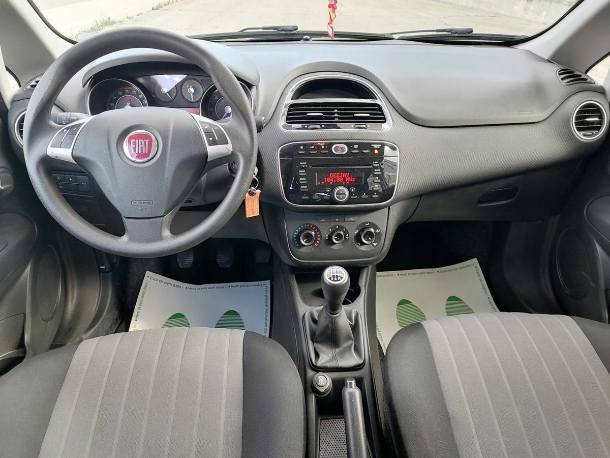 Fiat Punto 1.3 MJT II S&S 95 CV 5 porte Street (8)