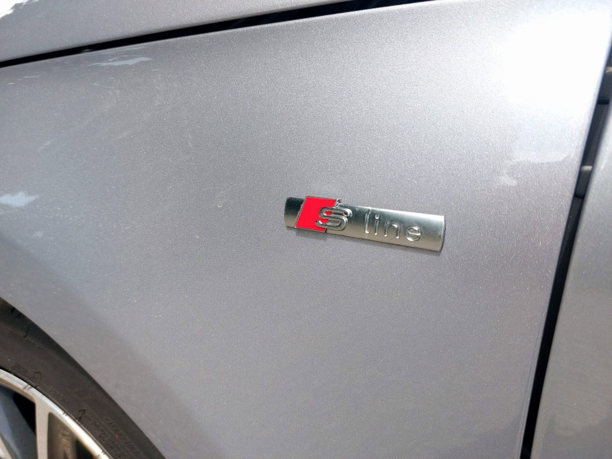 Audi A1 Sportback 1.4 TDI Admired (12)
