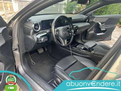 Mercedes-Benz Classe A Sedan 180 d Automatic 4p. Business (11)