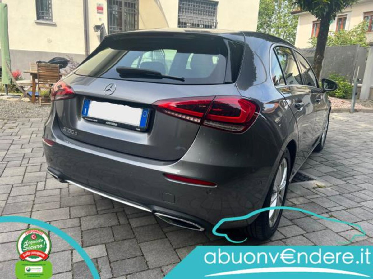 Mercedes-Benz Classe A Sedan 180 d Automatic 4p. Business (7)