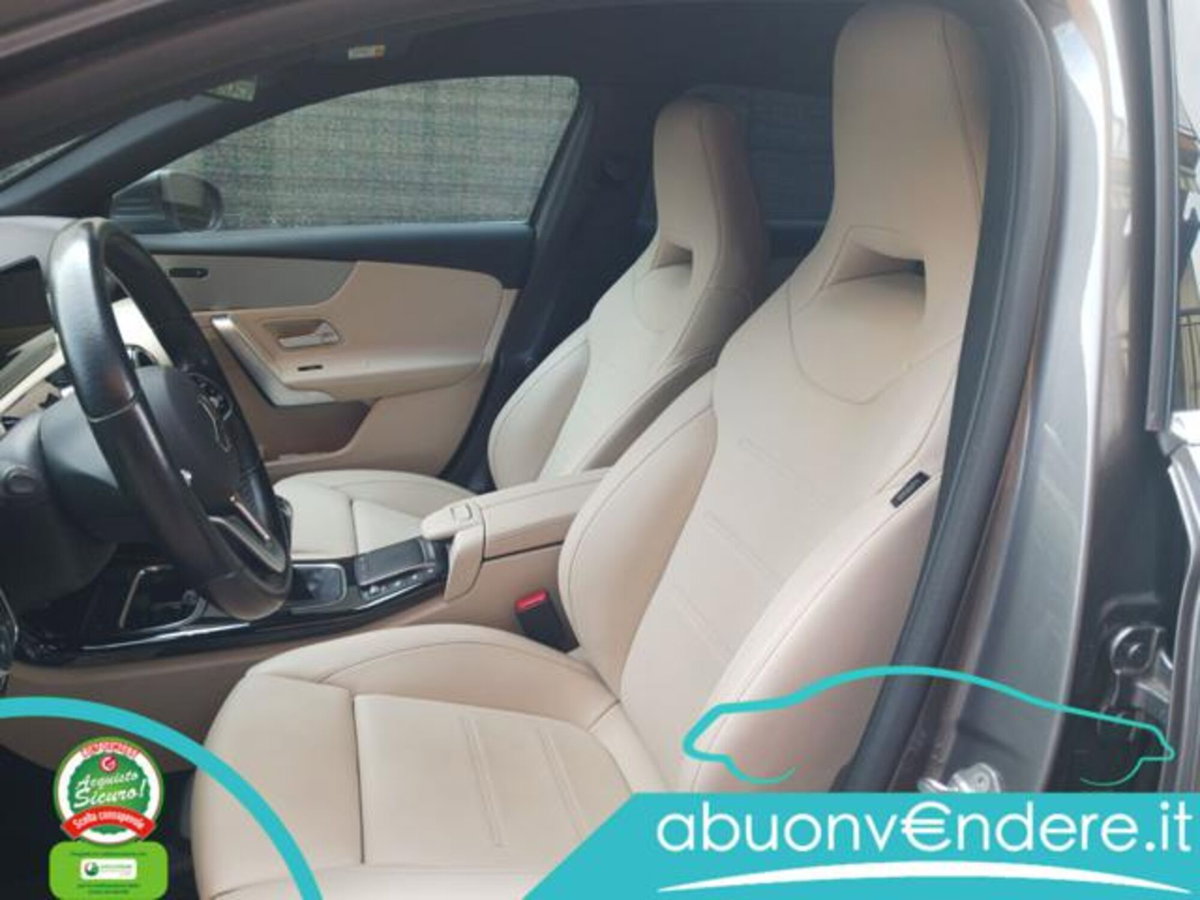 Mercedes-Benz Classe A 200 Executive (11)