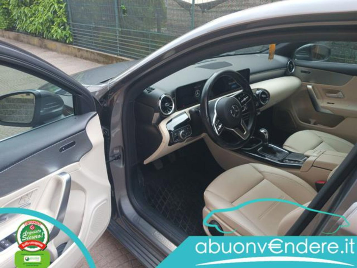 Mercedes-Benz Classe A 200 Executive (13)