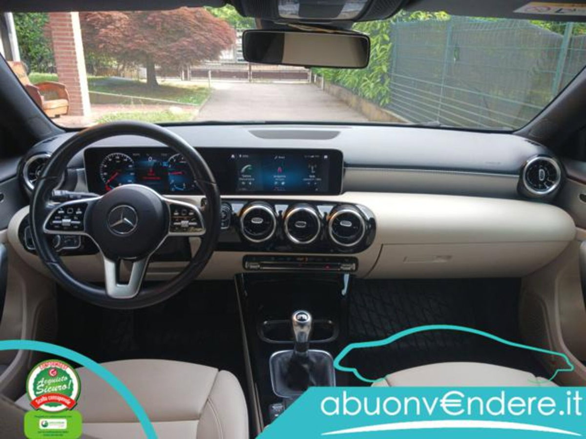 Mercedes-Benz Classe A 200 Executive (19)