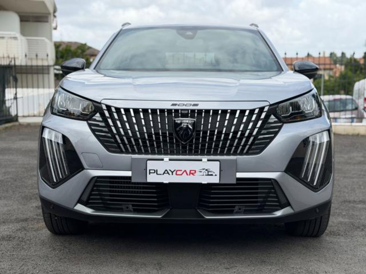 Peugeot 2008 PureTech 100 S&S Allure (2)