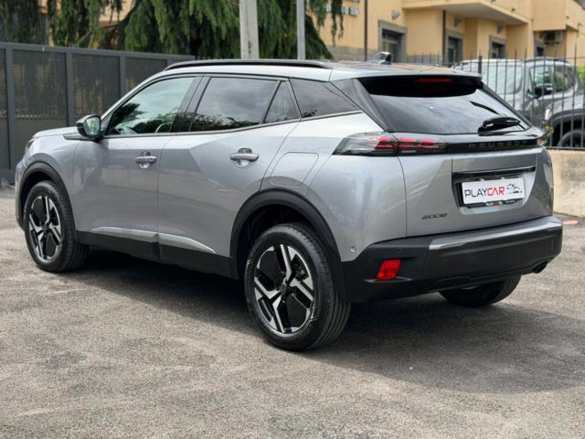 Peugeot 2008 PureTech 100 S&S Allure (6)