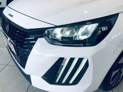 Peugeot 208 1.2 puretech Active s&s 75cv (2)