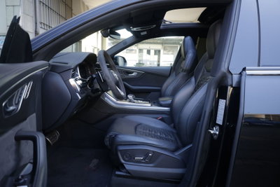 Audi SQ8 Sportback e-tron quattro (18)