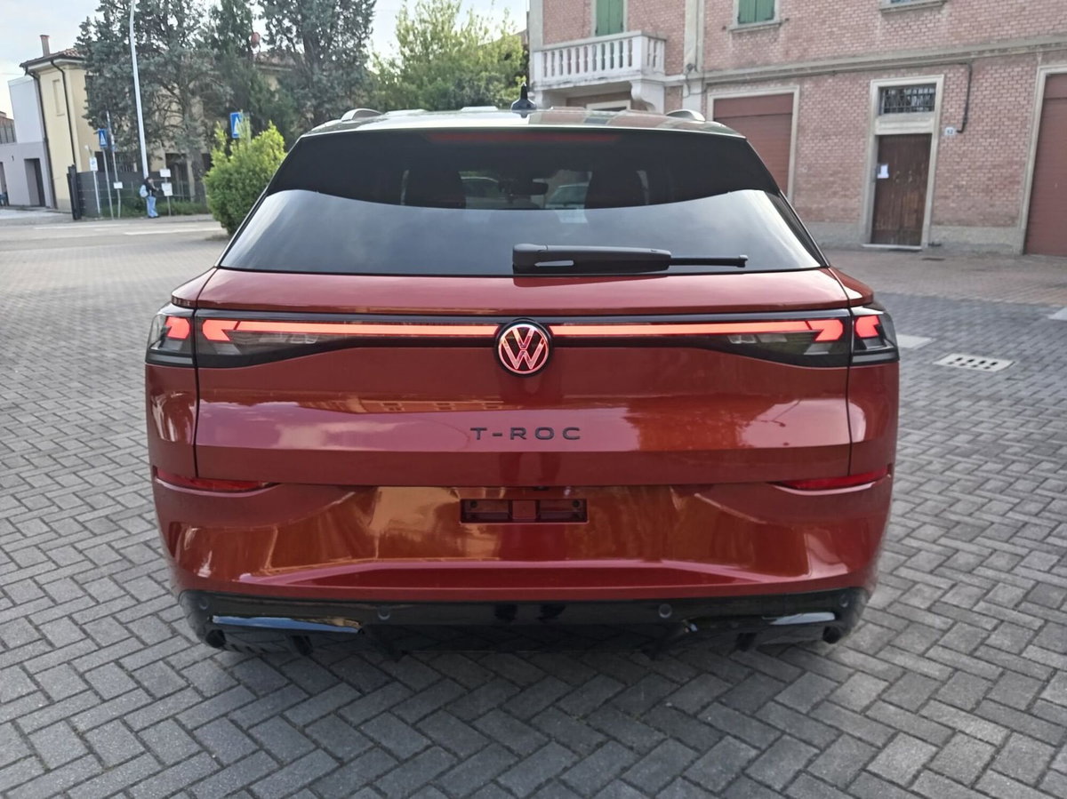 Volkswagen T-Roc 1.5 etsi R-Line 150cv dsg (13)