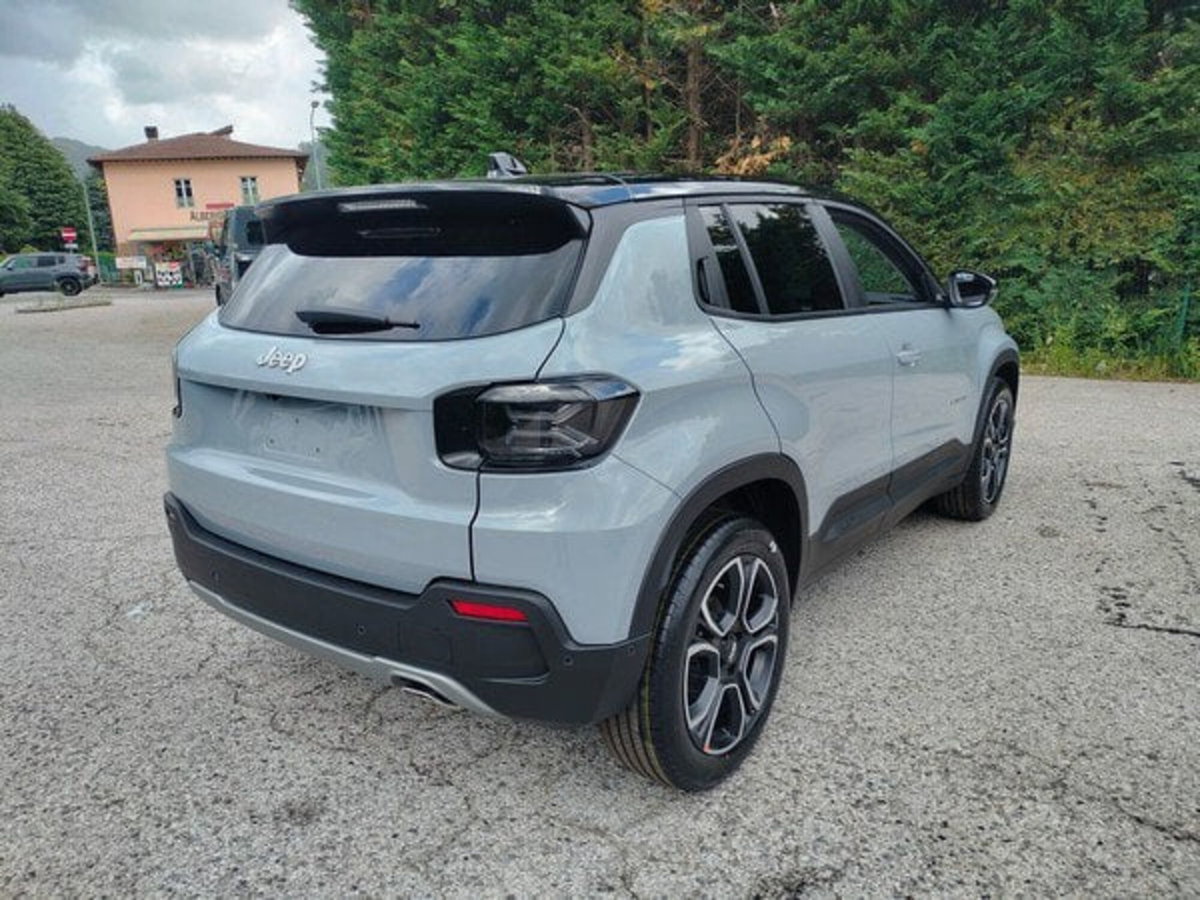 Jeep Avenger 1.2 turbo e-hybrid mhev Summit fwd 110cv edct6 (6)