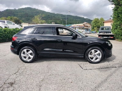 Audi Q3 35 TDI quattro S tronic Business Advanced (4)