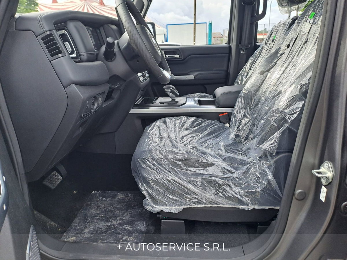 Emc 212 212 2.0 tdi Diesel 4wd 8at (12)