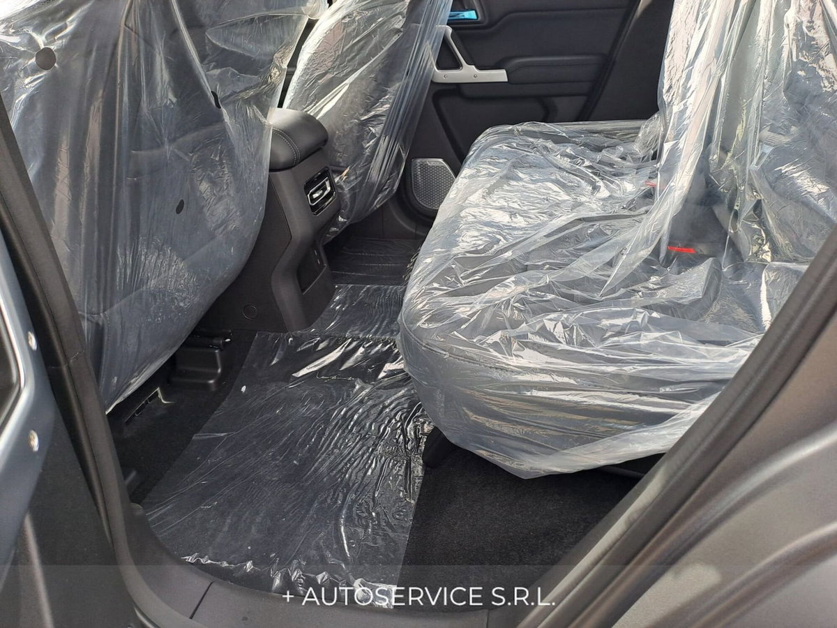 Emc 212 212 2.0 tdi Diesel 4wd 8at (13)