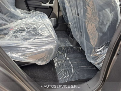 Emc 212 212 2.0 tdi Diesel 4wd 8at (16)