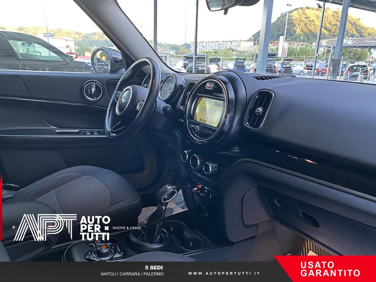 MINI Mini Countryman 2.0 Cooper D Countryman (15)