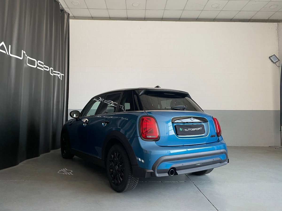 MINI Mini 1.5 Cooper 5 porte (4)