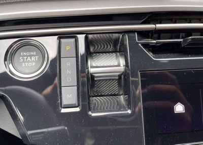 Peugeot 3008 1.2 hybrid GT 145cv e-dcs6 (15)