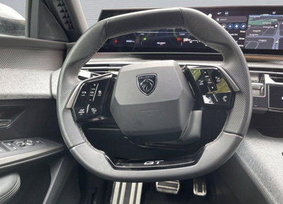 Peugeot 3008 1.2 hybrid GT 145cv e-dcs6 (8)