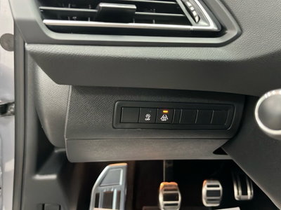 Peugeot 308 BlueHDi 130 S&S EAT8 GT Line (17)