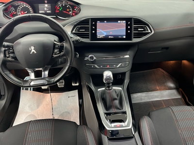 Peugeot 308 BlueHDi 130 S&S EAT8 GT Line (9)
