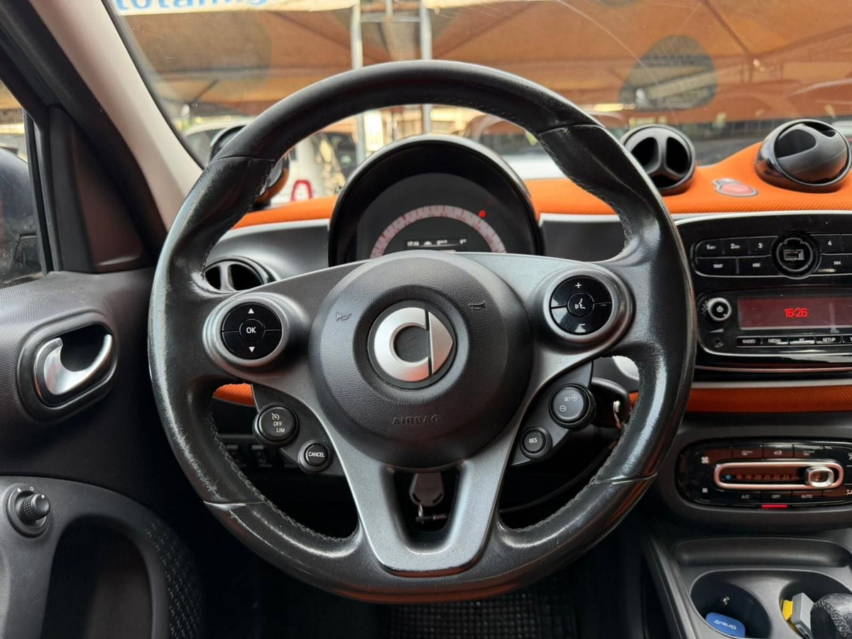 smart forfour forfour 70 1.0 twinamic Prime (8)