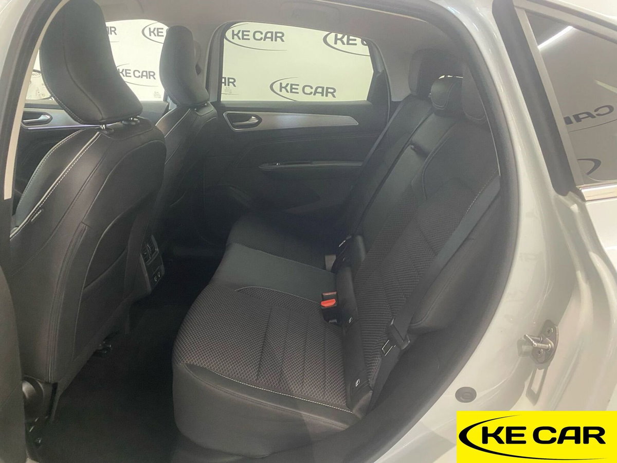 Renault Arkana 140 CV EDC Intens (17)