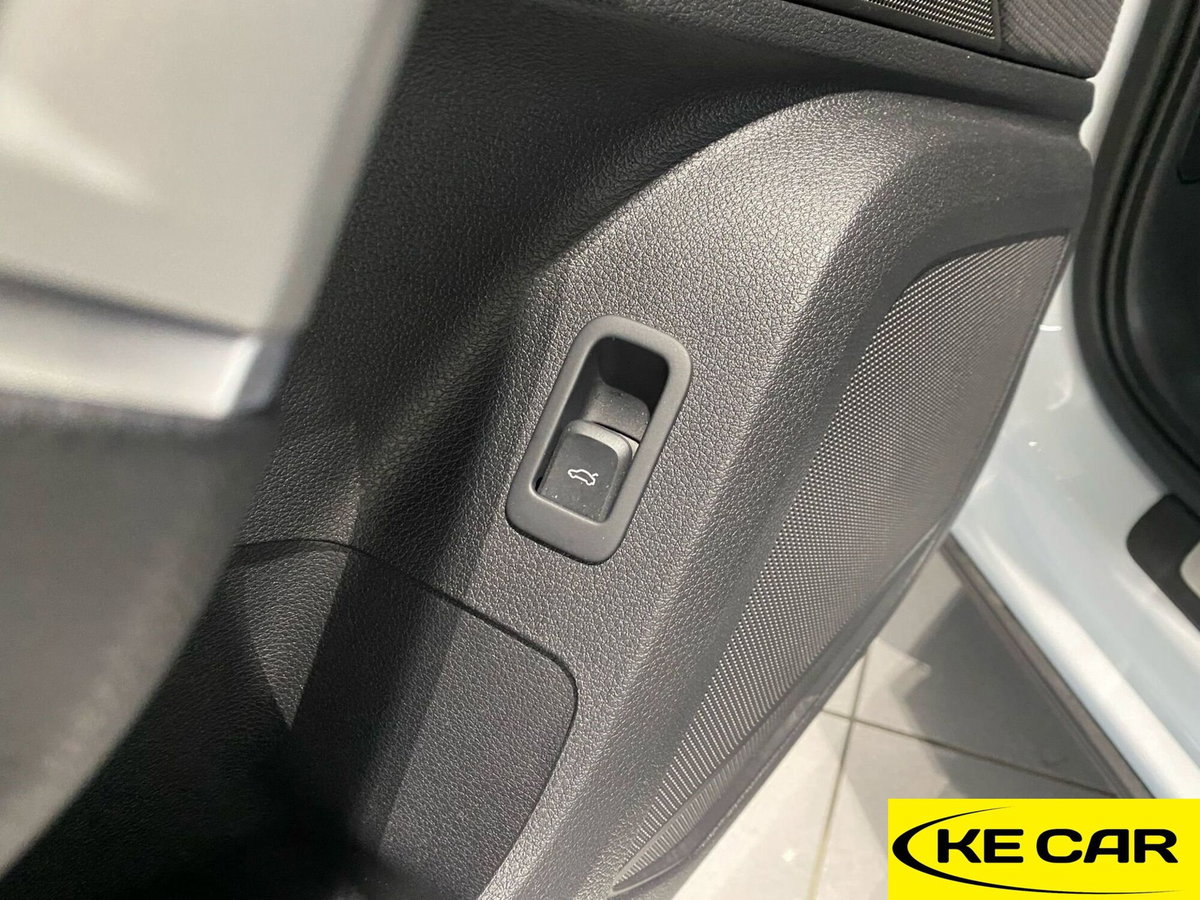 Audi Q2 Q2 30 TFSI (12)