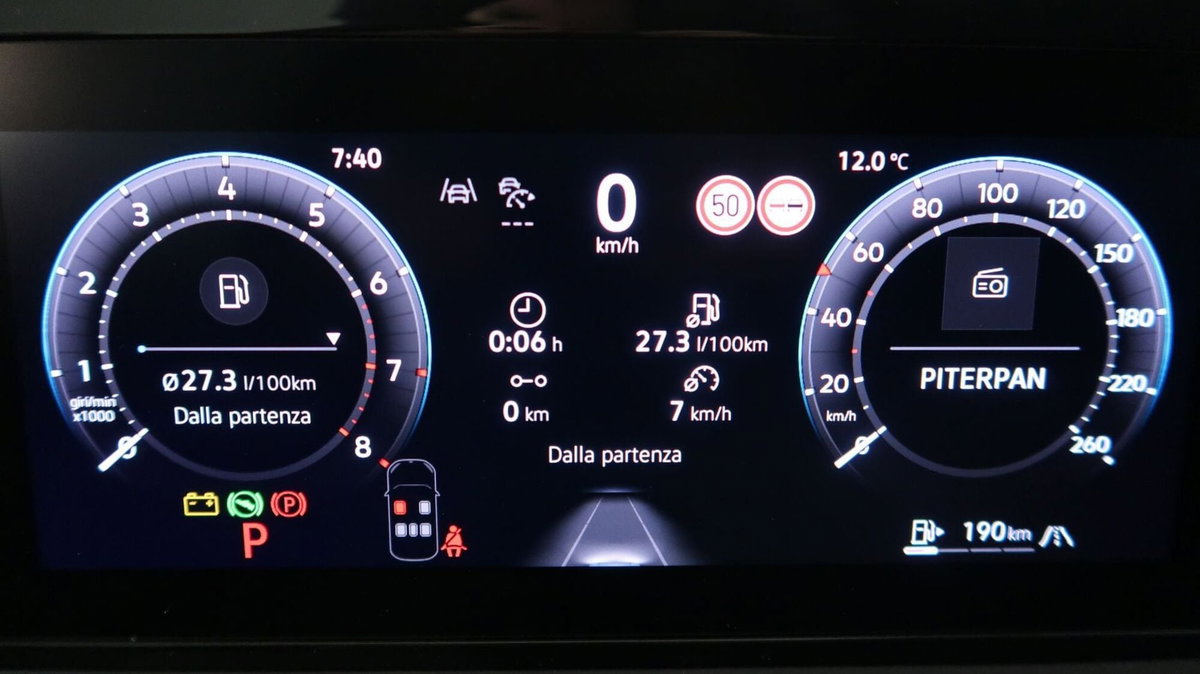 Volkswagen T-Roc 1.5 etsi Life 115cv dsg (10)