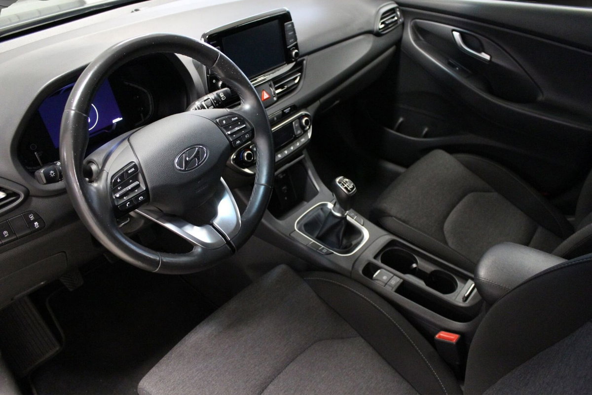 Hyundai i30 Fastback 1.0 T-GDI iMT 48V Prime (10)